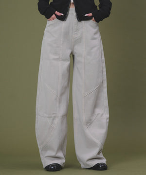 ホワイトアイボリー モデル：163cm S着用