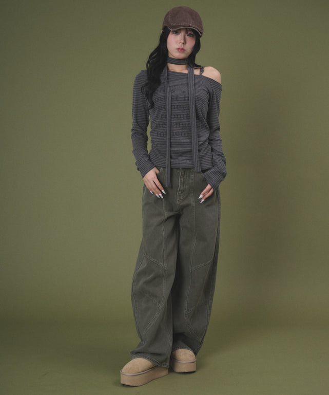 カーキ モデル：160cm S着用