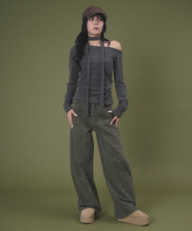 カーキ モデル：160cm S着用