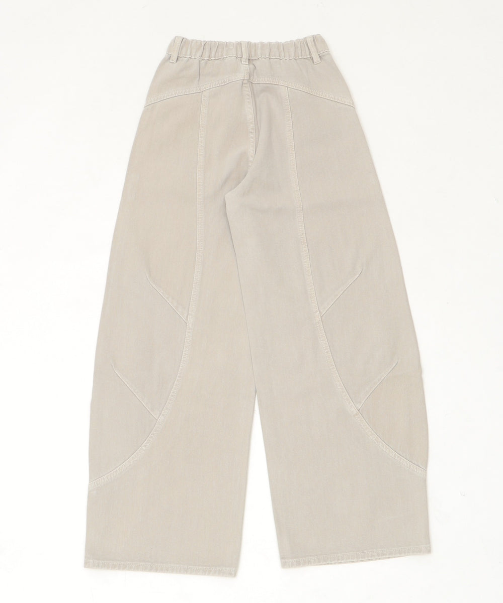 カーブチノパン