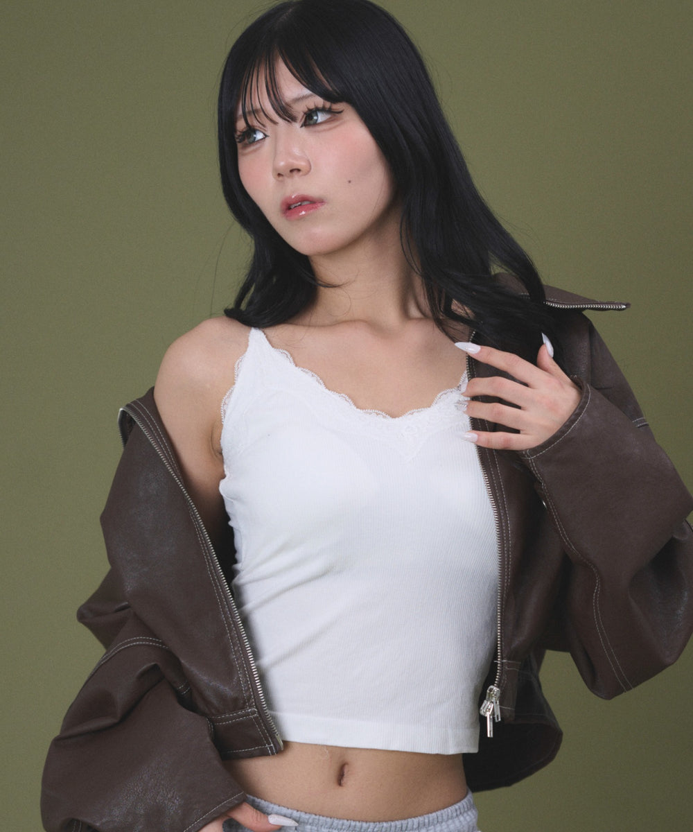 ホワイト モデル：160cm F着用