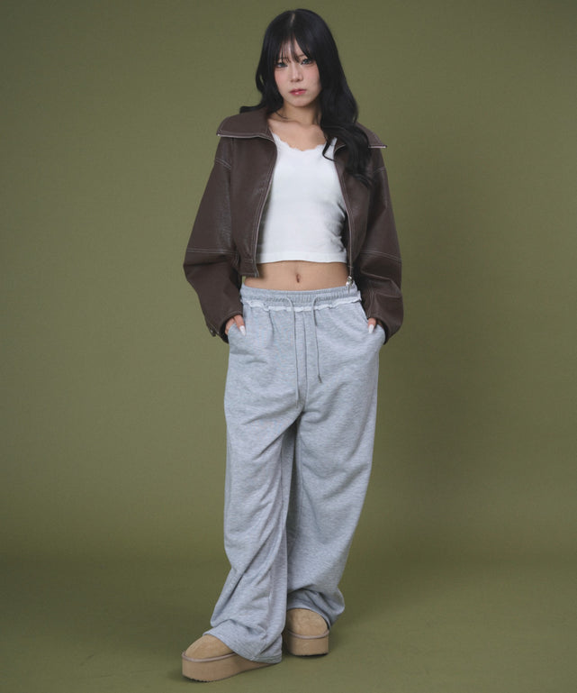 ホワイト モデル：160cm F着用