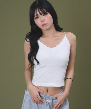 ホワイト モデル：160cm F着用