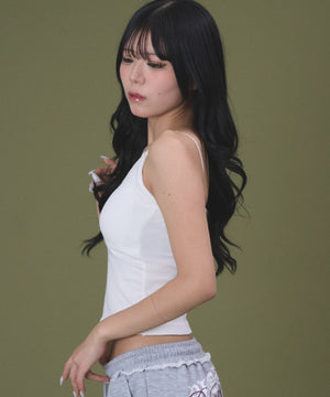 ホワイト モデル：160cm F着用