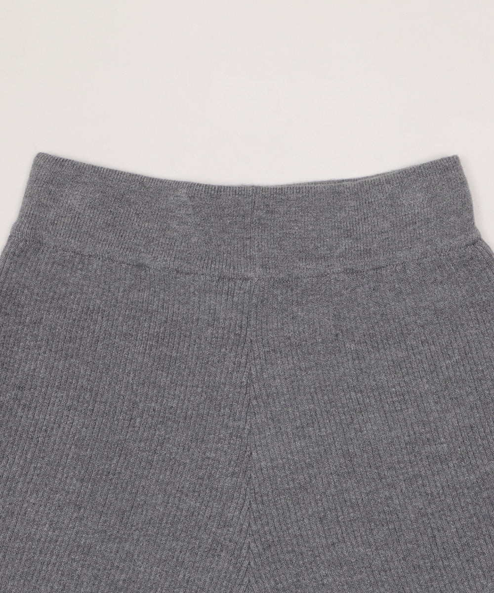 リブニットショートパンツ