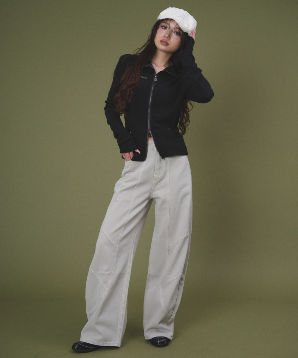 ブラック モデル：160cm F着用