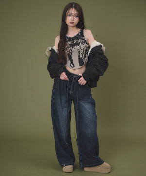 ベージュ モデル：160cm F着用