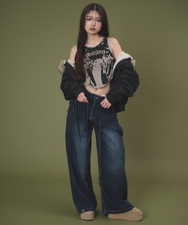 ベージュ モデル：160cm F着用