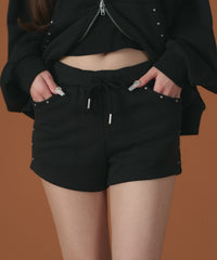 スタッズマイクロショートパンツ