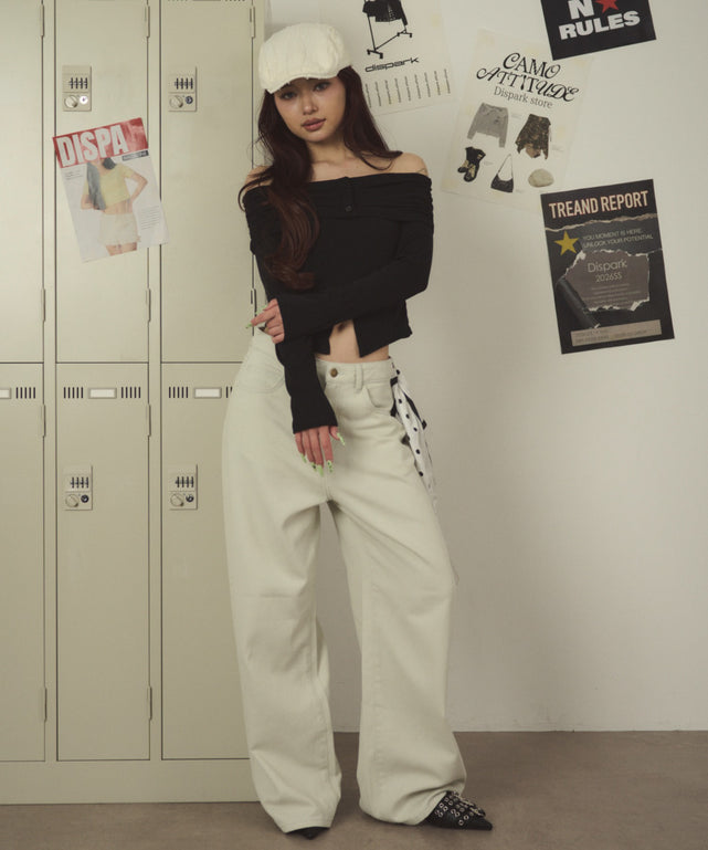 ホワイトアイボリー モデル：163cm S着用