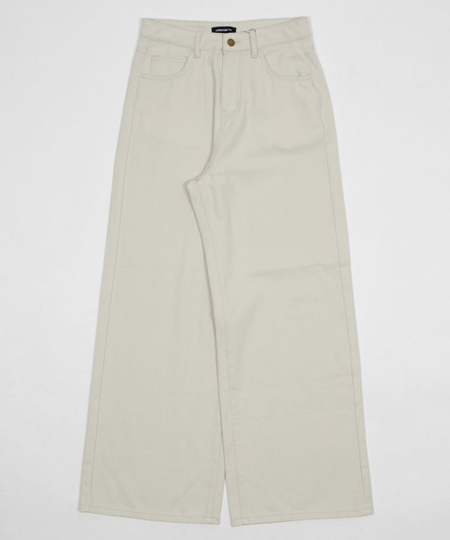 ホワイトアイボリー