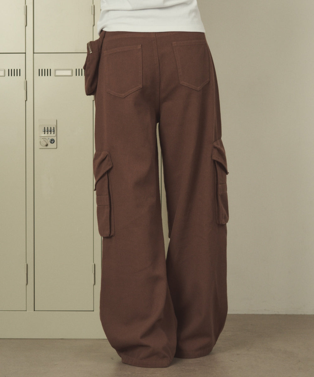 ブラウン モデル：163cm S着用