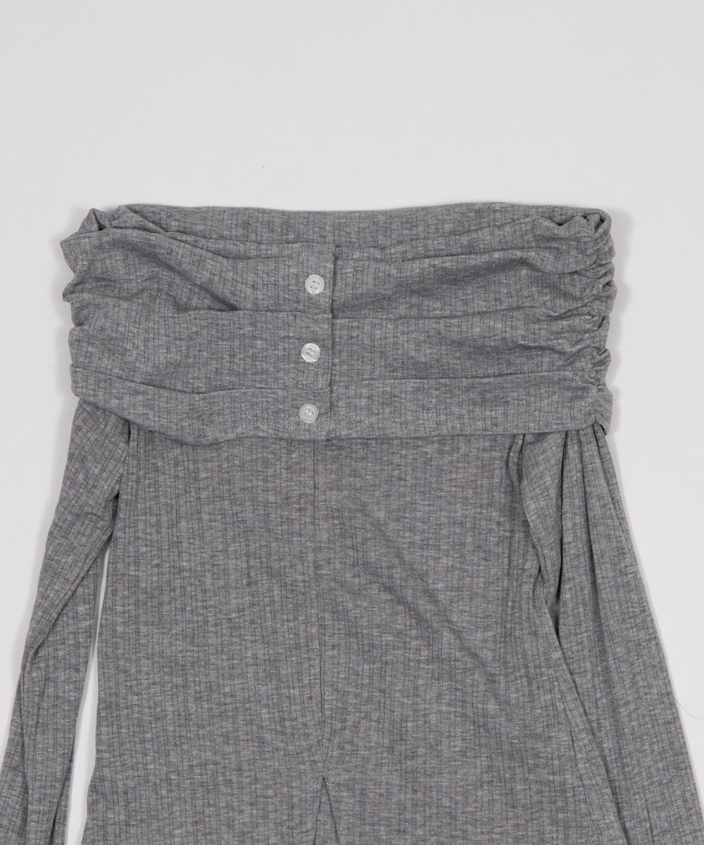 フェイクボタンオフショルトップ