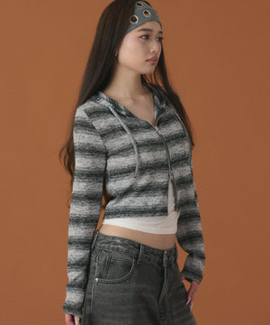 グレー モデル：163cm F着用