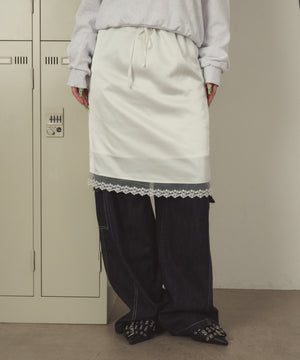 ホワイト モデル：163cm F着用