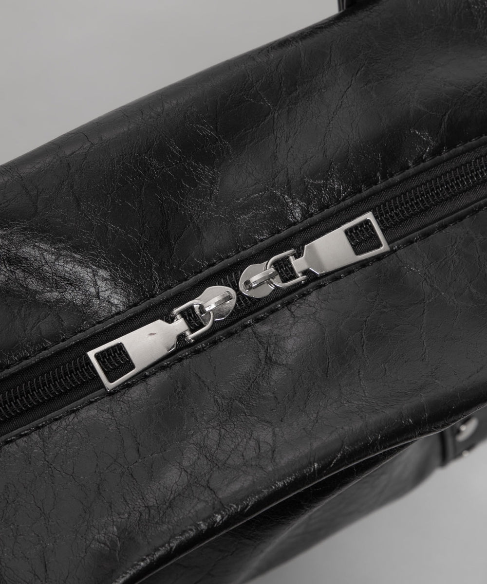 スタッズミニボストン