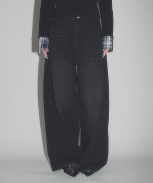 ブラック モデル：163cm S着用