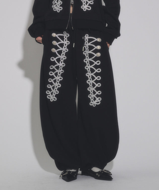 ブラック モデル：163cm F着用