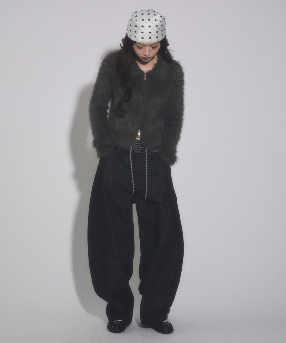 チャコール モデル：163cm F着用