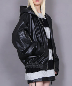 ブラック モデル：165㎝ FREE着用