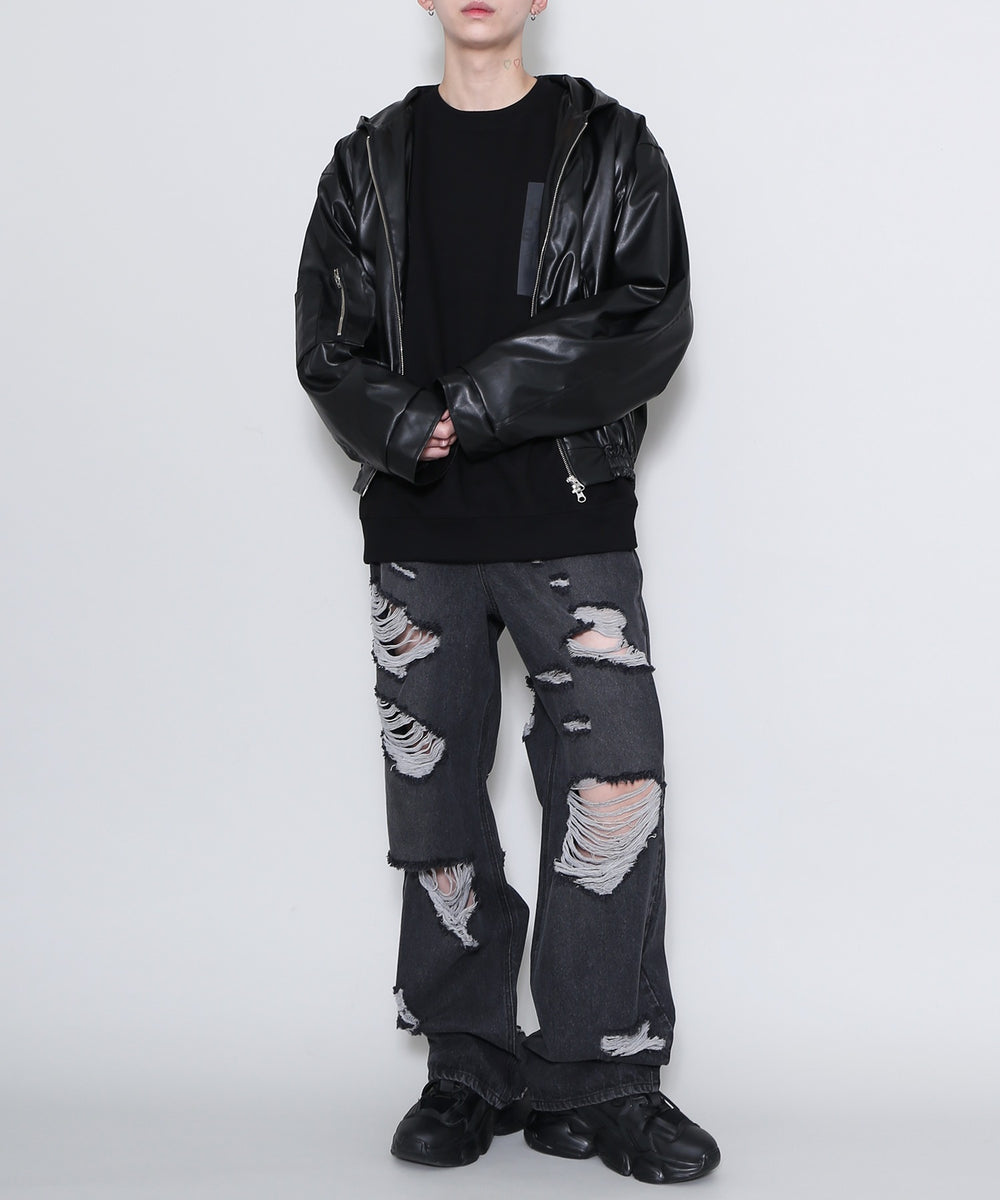 ブラック モデル：178㎝ FREE着用