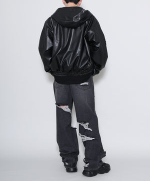 ブラック モデル：178㎝ FREE着用