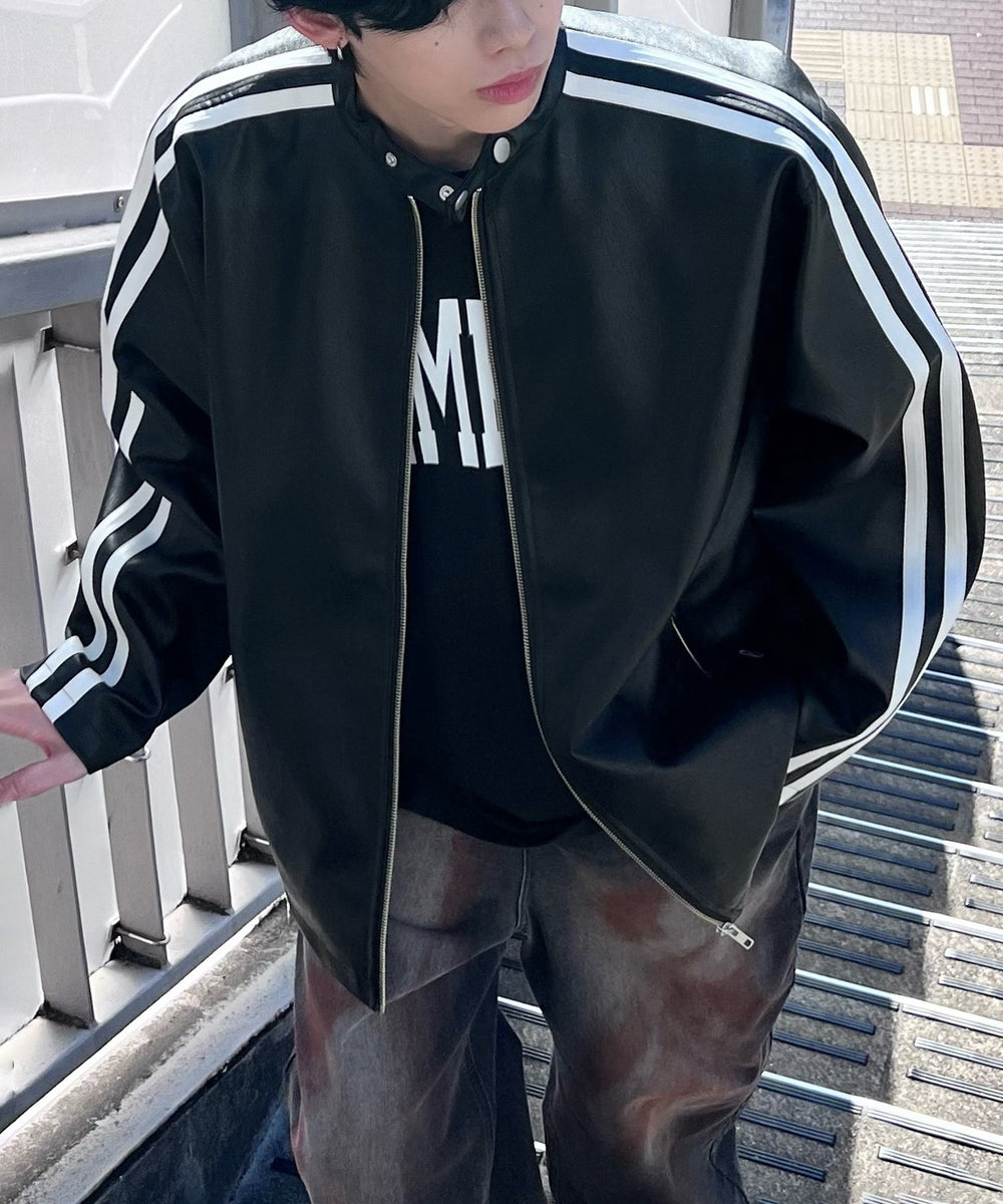 ブラック モデル：178cm M着用