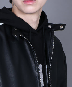 ブラック モデル：178cm M着用