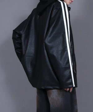 ブラック モデル：178cm M着用