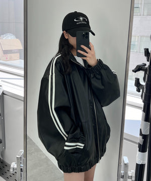 ブラック モデル：154㎝ FREE着用