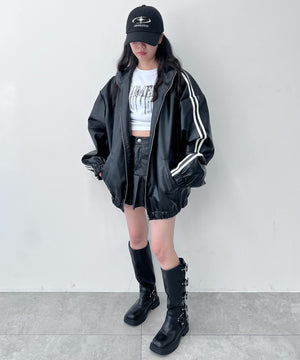 ブラック モデル：154㎝ FREE着用