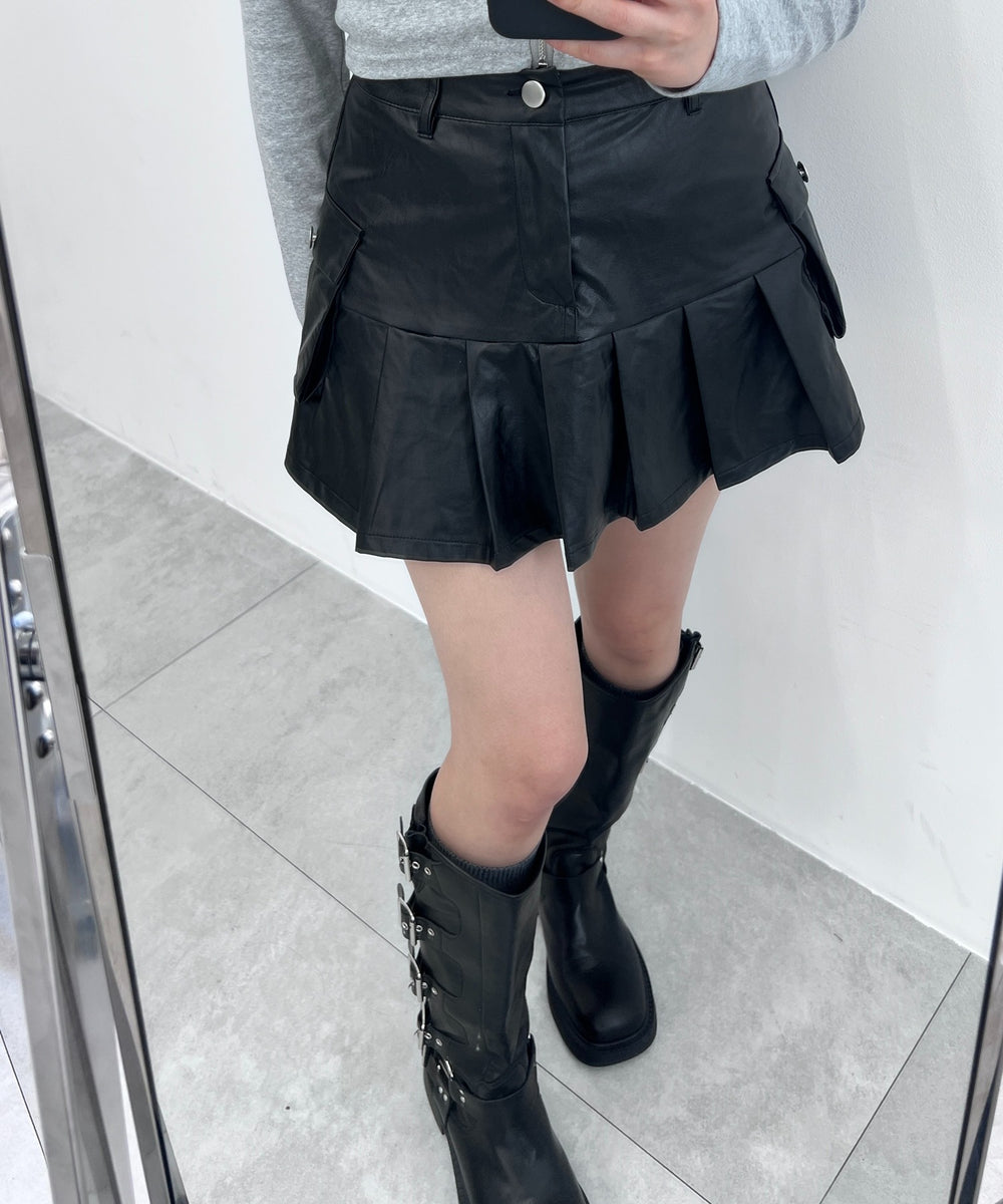 ブラック モデル：154㎝ S着用