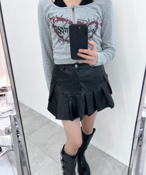 ブラック モデル：154㎝ S着用