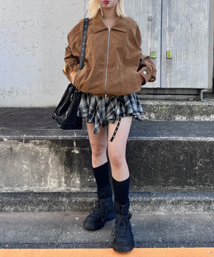 キャメル モデル：160㎝ L着用