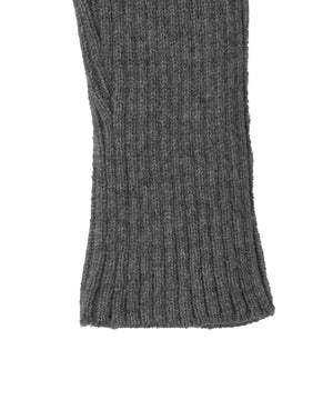 ブローチ付きZIPニット