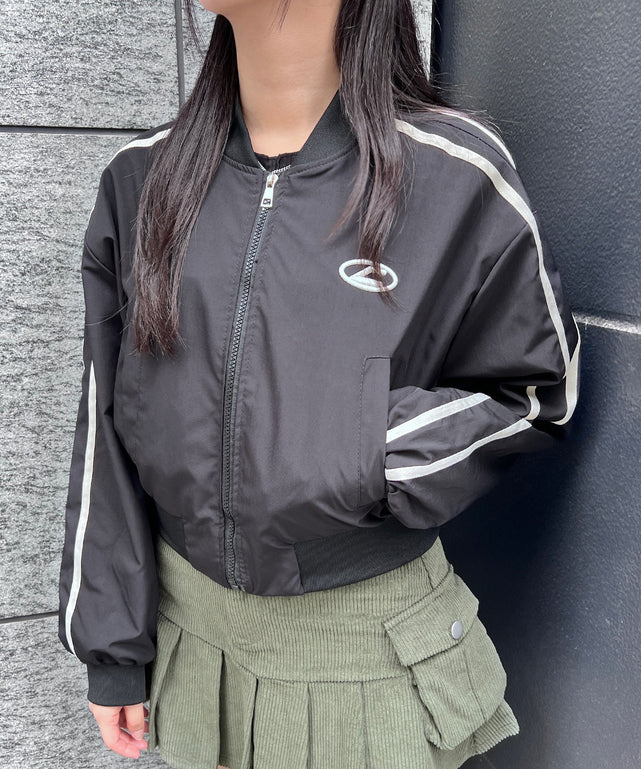 ブラック モデル：154㎝ FREE着用