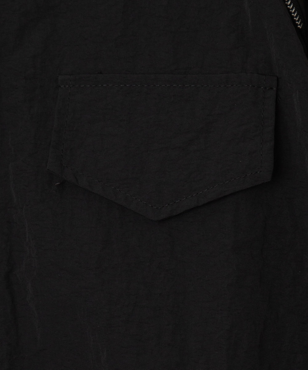 ZIPデザインクロップドボンバージャケット