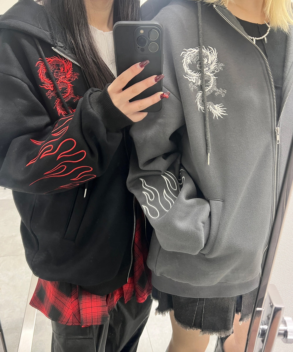 ドラゴン刺繍ビッグパーカー