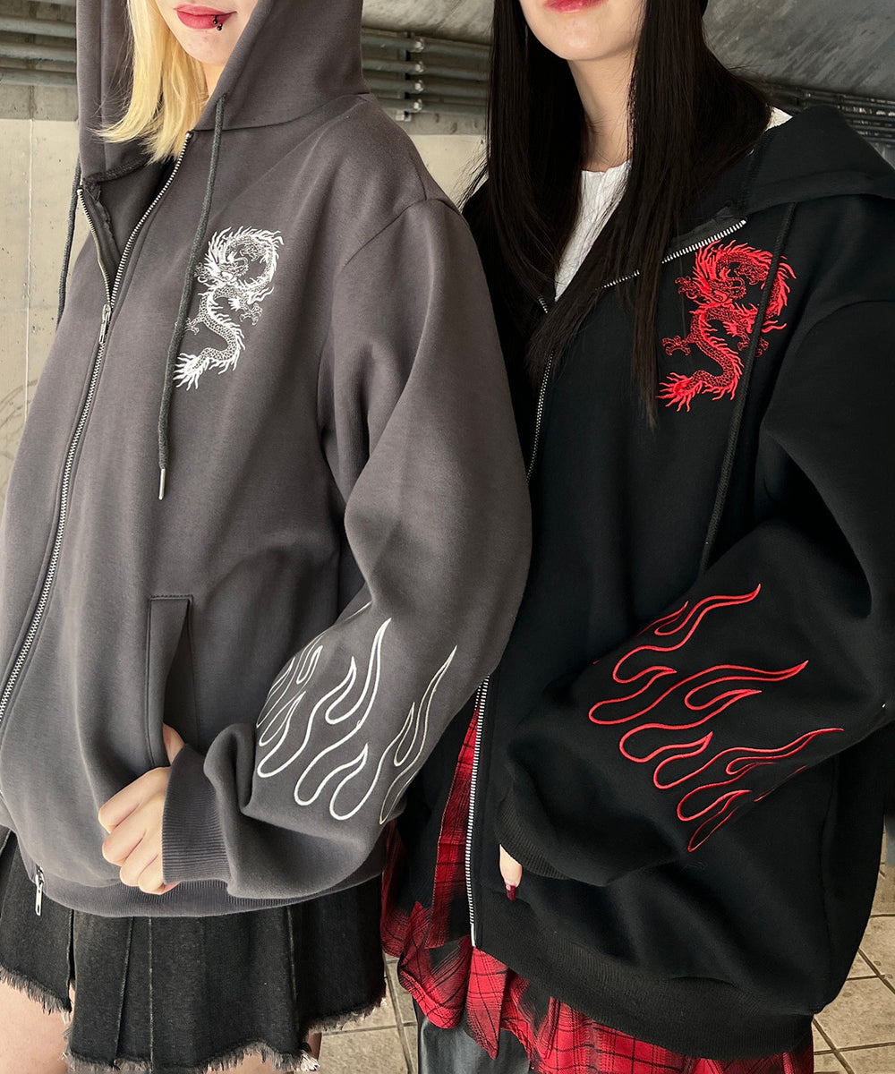 ドラゴン刺繍ビッグパーカー