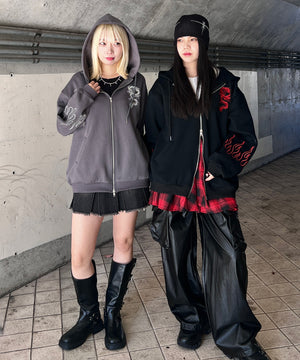 ドラゴン刺繍ビッグパーカー