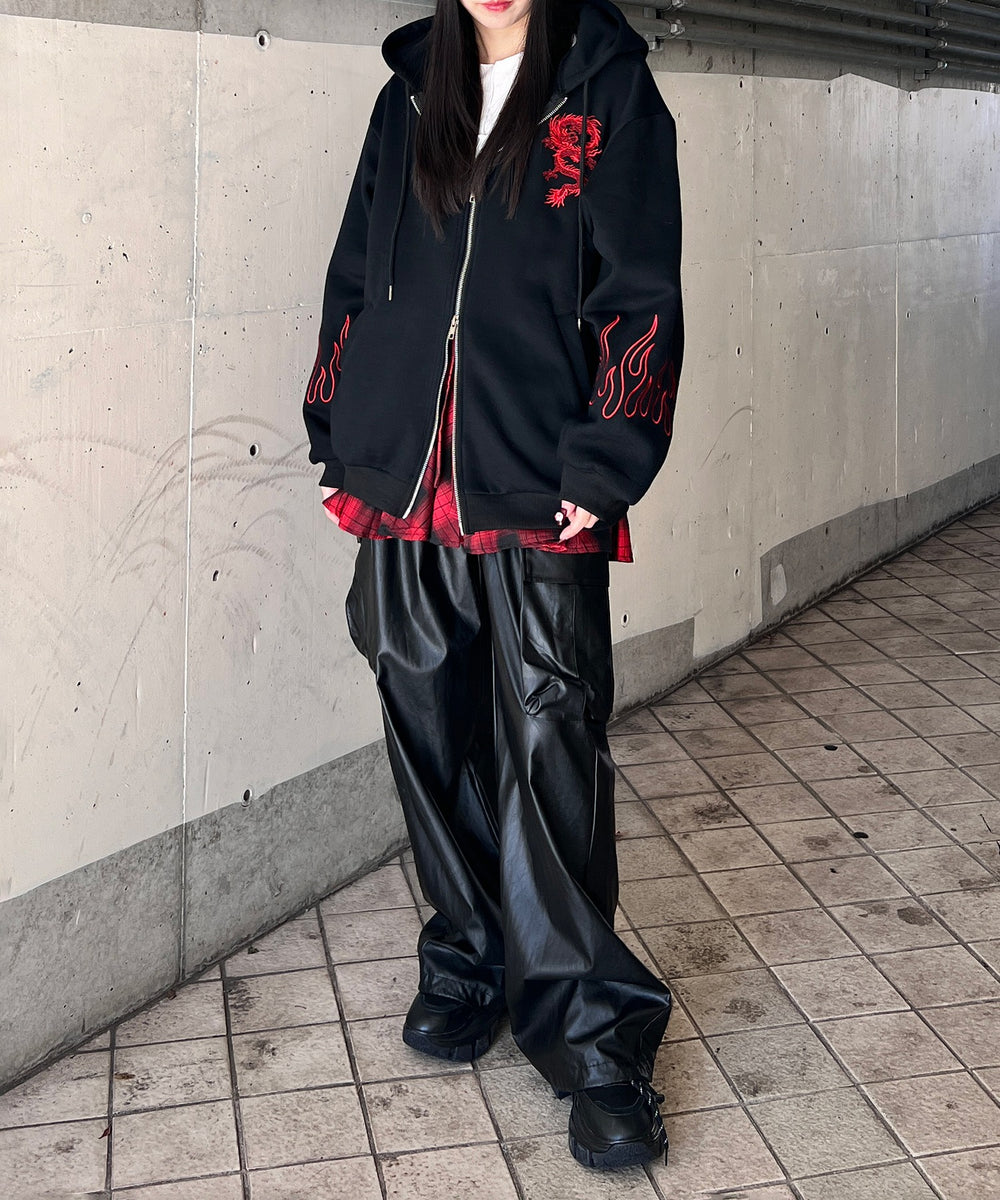 ブラック モデル：154㎝ L着用