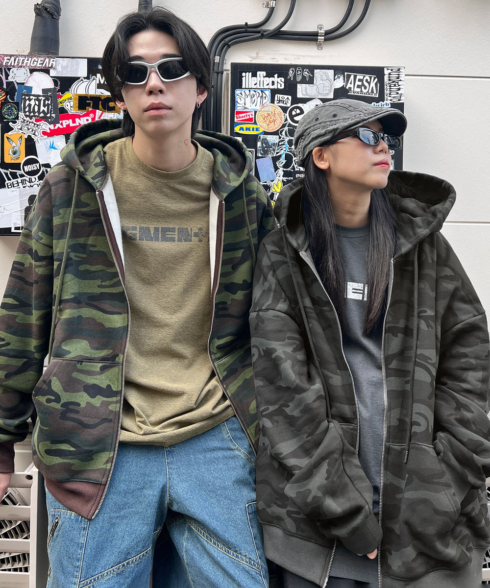 ブラック モデル：154㎝ FREE着用