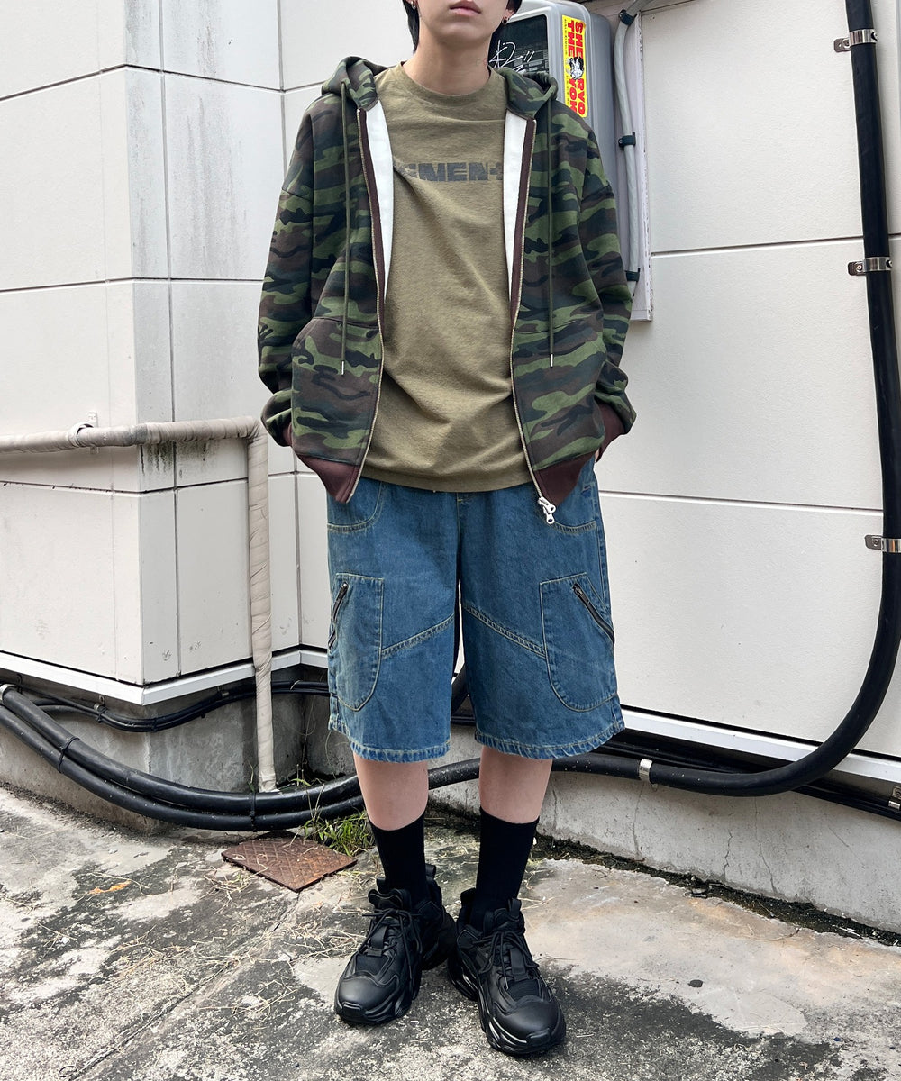 グリーン モデル：178㎝ FREE着用