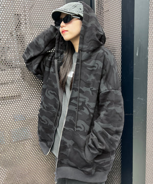 ブラック モデル：154㎝ FREE着用