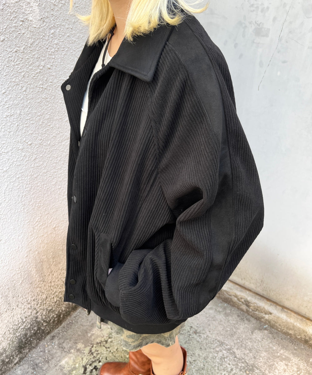 ブラック モデル：160㎝ FREE着用