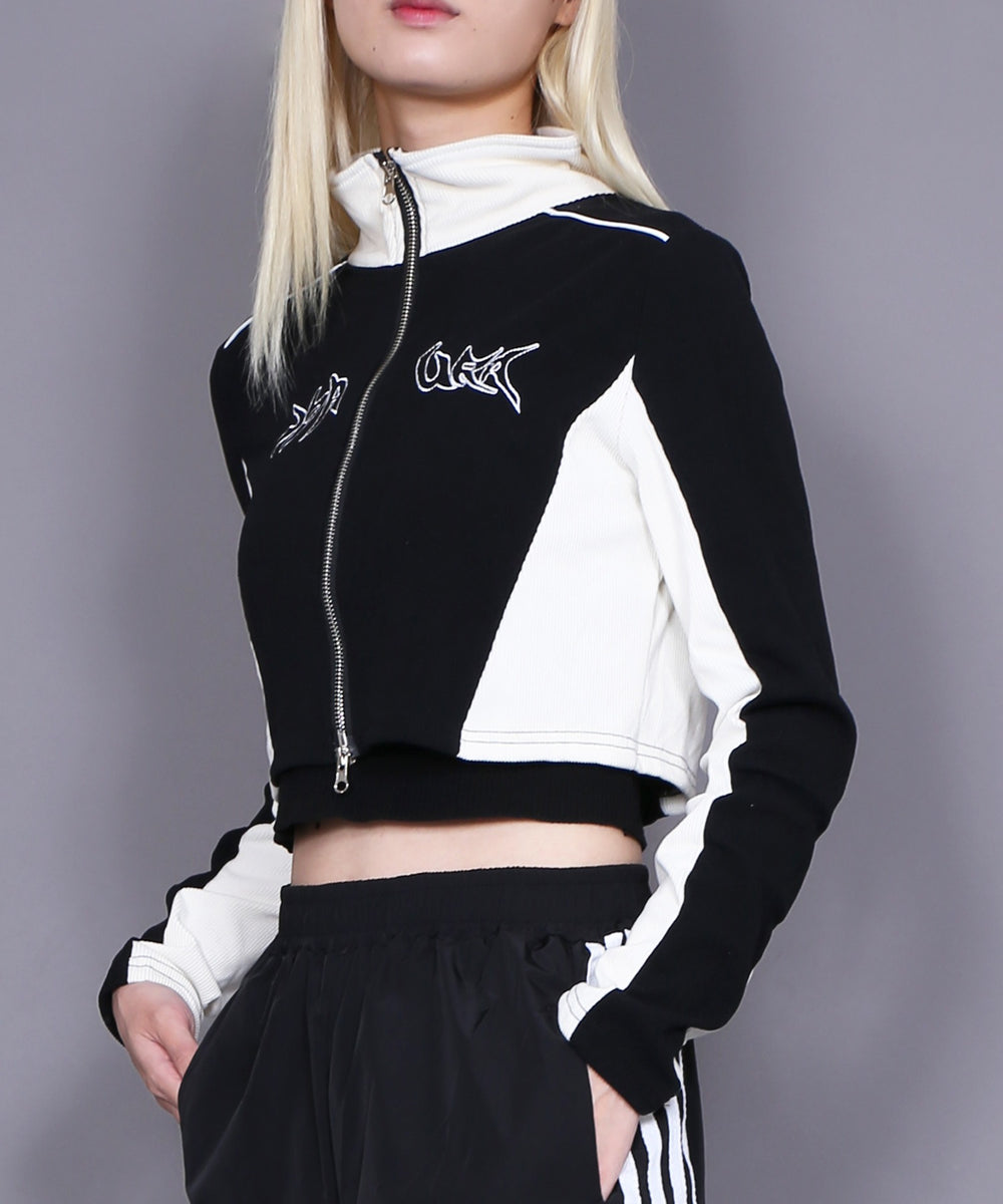 ブラック モデル：165cm FREE着用