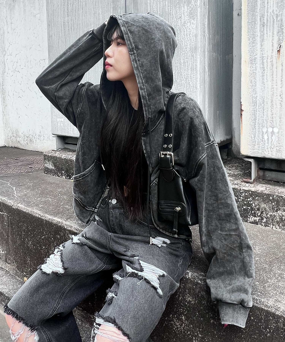 ブラック モデル：154㎝ FREE着用