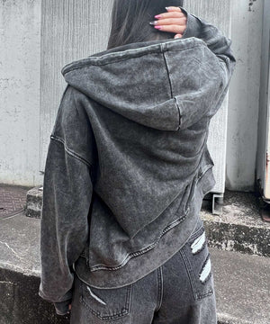 ブラック モデル：154㎝ FREE着用