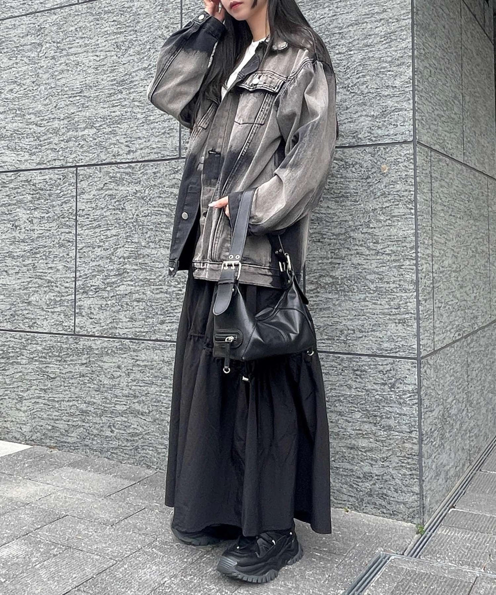 ブラック モデル：154㎝ FREE着用