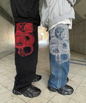 ドラゴン刺繍デニムパンツ